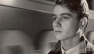 Vytauto Žalakevičiaus filmas &bdquo;Adomas nori būti žmogumi&ldquo;