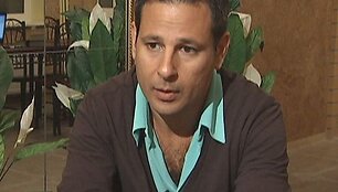 Karinos Krysko sesers Evos vyras Najeebas Ghaoui