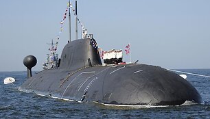 Atominiame povandeniniame laive &bdquo;Nerpa" žuvo 12 žmonių.