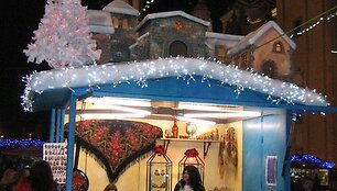 &Scaron;venti&scaron;kai papuo&scaron;tas prekystalis Saragosoje (Ispanija).