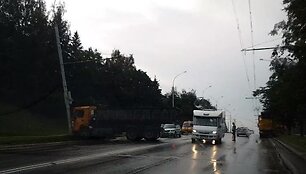 Sunkvežimio avarija Vilniuje