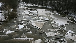 Jūros upė ties Pajūralio gyvenviete Šilalės rajone