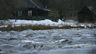 Akmenos upės žiotys Kuturių kaime, Šilalės rajone