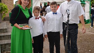 Senosios Varėnos bendruomenės &scaron;ventės dalyviai