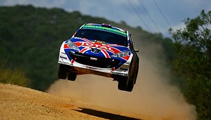 Krisas Meeke nugalėjo &bdquo;De Curitiba&ldquo; ralyje.