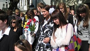 &Scaron;iemet Klaipėdoje į gyvenimą bus i&scaron;leista apie 2500 dvyliktokų.