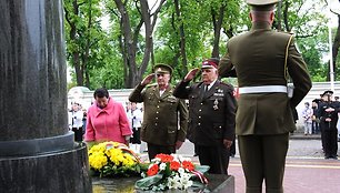 Sekmadienį, Vilniuje ,minint Partizanų pagerbimo, kariuomenės ir visuomenės vienybės dieną, buvo pagerbti Lietuvos partizanai ir laisvės gynėjai.