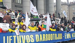 Bręsta visuotinio streiko idėja.