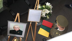 A.Svarinsko laidotuvės