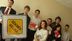 Antradienį, paskutinę vasaros dieną, simboli&scaron;kai paminėta susisiekimo ministerijos iniciatyvos &bdquo;Sėkmės kelias&ldquo; pabaiga.
