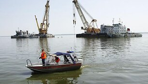 Vyksta pasiruo&scaron;imo darbai laivo &bdquo;Bulgarija&ldquo; i&scaron;kelimui.