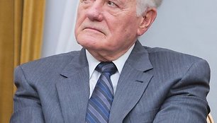 Valdas Adamkus