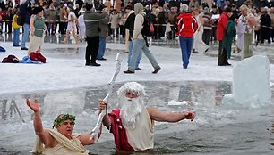 &bdquo;Ruonių&ldquo; klubo nariai persikėlė į praeitį