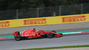 F1 kvalifikaciją Austrijos GP laimėjo Valtteris Bottas