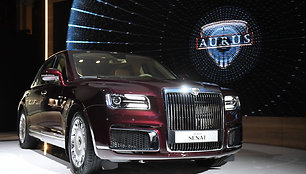 V.Putino automobilis – „Aurus Senat Limousine“ 