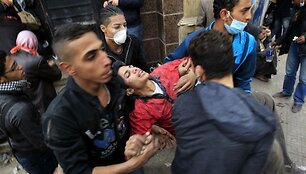 Egipto sostinėje nuo a&scaron;arinių dujų mirė du protestavusieji