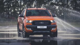 Atnaujinta &bdquo;Ford&ldquo; komercinių modelių &scaron;eima