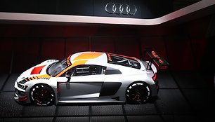 Paryžiuje demonstruojamas „Audi R8 LMS“