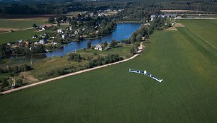 VGTU sukonstruotas pirmasis lietuviškas bepilotis orlaivis, varomas saulės energija