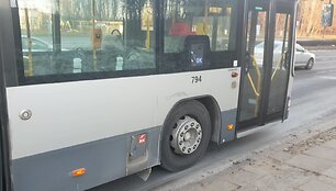 Autobuso vairuotojas pažeidė taisykles