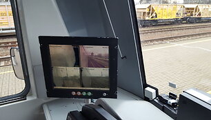 Traukinio ma&scaron;inisto kabinoje