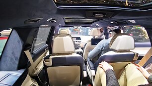 BMW X7 Ženevos automobilių parodoje