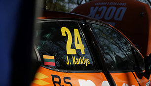 Jonas Karklys startavo Belgijos SPA trasoje, žiedinių lenktynių „Renault Clio Central Europe“ serijoje