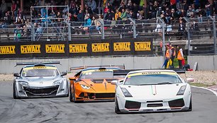 Lietuvis „Lamborghini Huracan Super Trofeo“ automobiliu „Baltic GT-PRO“ klasėje finišavo trečias