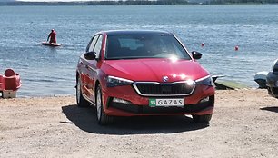 „Škoda Scala“: eksperimentas su arbūzais „Ir į darbą, ir į sodą“