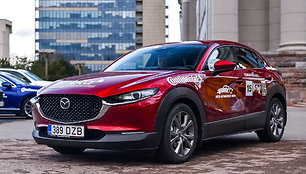 Konkurso „Metų automobilis 2020“ dalyvis: Mazda CX-30