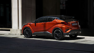 Atnaujintas Toyota C-HR