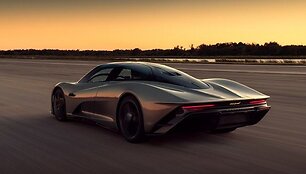 Pirmasis &bdquo;McLaren Speedtail&ldquo; pas pirkėją i&scaron;keliaus jau vasarį