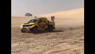 5e2abd93f012dvideo_5e2abd8ab9594