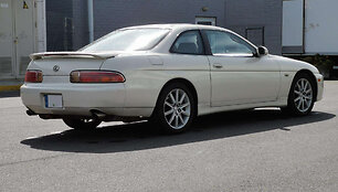 Pirmos kartos &bdquo;Lexus SC&ldquo; &ndash; legendinės &bdquo;Toyota Supra&ldquo; pirmos eilės pusbrolis