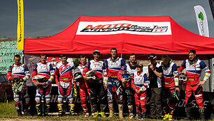 Antrajame &bdquo;Cross Country&ldquo; čempionato etape &ndash; pragari&scaron;kas kar&scaron;tis, &bdquo;varlinukas&ldquo; ir dulkių spąstai