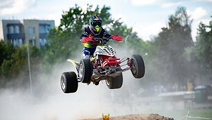 &bdquo;SuperMoto&ldquo; čempionato Elektrėnuose įspūdingiausios akimirkos