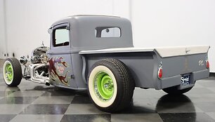 &bdquo;Dodge&ldquo; pikapas