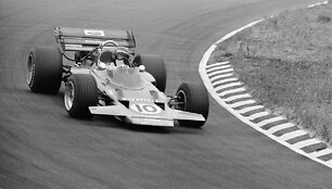 Rindtas už Lotus 72 vairo. (Evers, Joost, Wikimedia(CC BY-SA 3.0 nl)