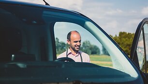 Vitoldas Milius aplankė vyndarį Vytautą Daba&scaron;inską
