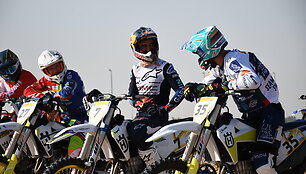 Arūnas Gelažninkas Dubajuje, JAE Cross Country varžybose