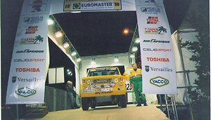 1998 m. R. Beresnevičius Dakaro ralio starte