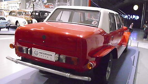 Chicago dizaineris &scaron;į automobilį vadino kalnų dinozauru. (Buch-t, Wikimedia(CC BY-SA 3.0)