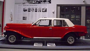Neįprastas Neorion Chicago dizainas ypač keistai atrodo i&scaron; &scaron;ono &ndash; proporcijos atrodo tiesiog neteisingai. (Buch-t, Wikimedia(CC BY-SA 3.0)