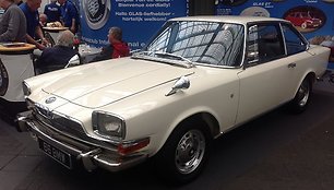 BMW 3000 GT – ar šis automobilis jums primena kitus senus BMW? Ir būtinai pažvelkite į tuos ant sparnų sumontuotus veidrodėlius. (Andrew Bone, Wikimedia(CC BY 2.0)