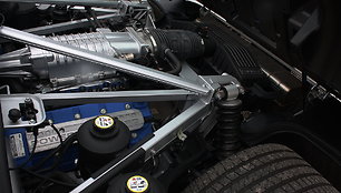 5,4 litrų V8 variklis Ford GT viduryje. (Usien, Wikimedia(CC BY-SA 3.0)