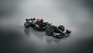 Mercedes F1 automobilis