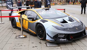 „Šiauliai RD Signs“ komanda startuos pasaulinėje 24h lenktynių serijoje automobiliu „Lamborghini Huracan“