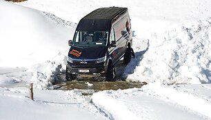 &bdquo;Man Truck & Bus&ldquo; pristatė naują važiuoklės galimybę &bdquo;TGE 3.180 4x4 Combi&ldquo;