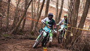 Vievyje, Crazy Ferma trasoje startavo 2-asis Lietuvos motociklų Cross Country čempionato etapas 