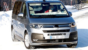 Taip atrodo &bdquo;VW Multivan&ldquo; prototipas (2021)